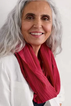 Pretty Useful Circle Scarf